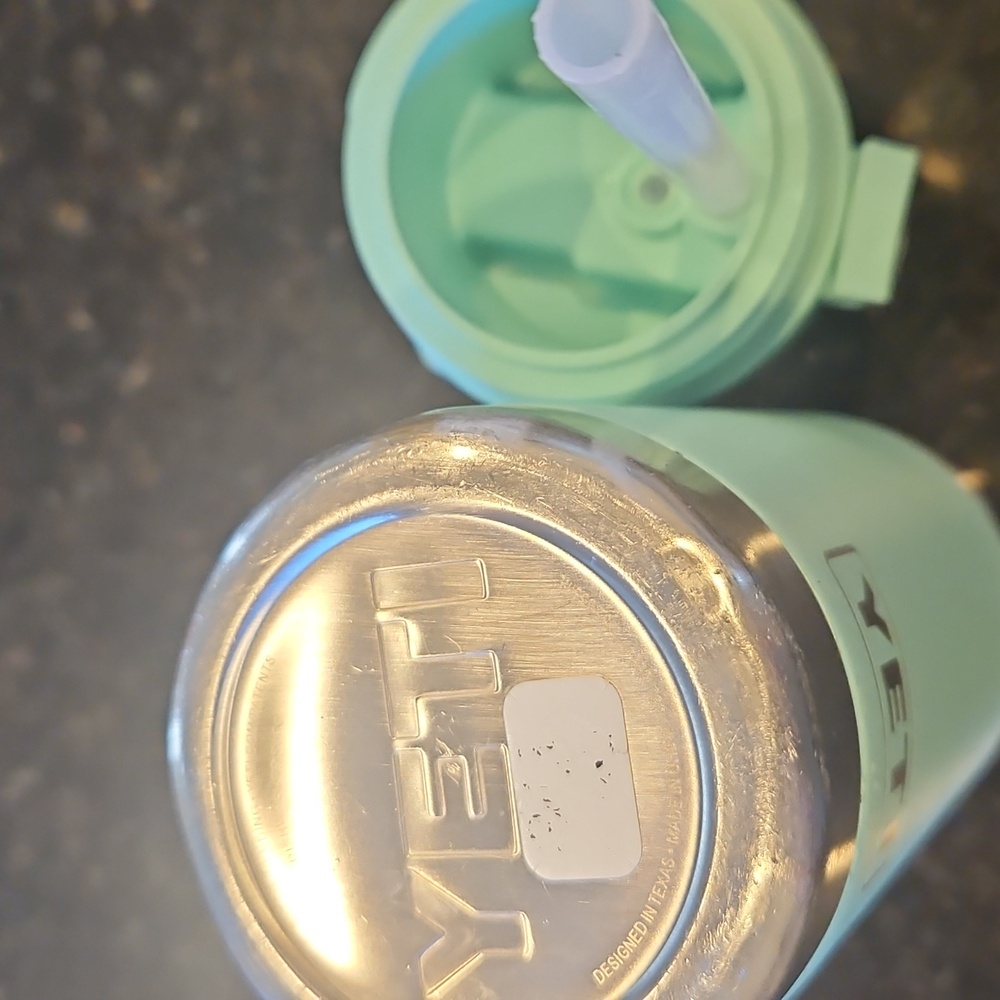 YETI Rambler Jr. In Seafoam Green - Picture 6 of 6